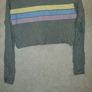 Rue21 Heather Gray Crew Neck Top